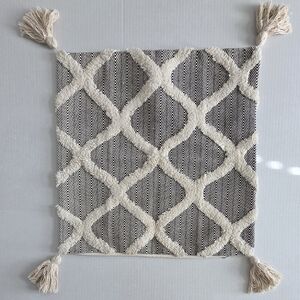 Pillow Sham with Tassels Aztec Tribal Print 20x20 Inches